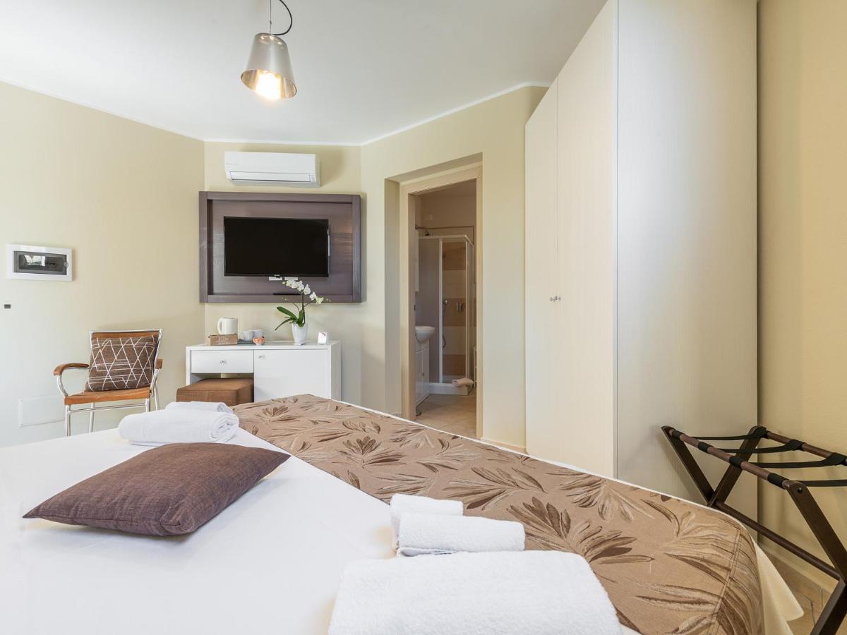 B&B Giglio Di Chia Домус де Мария Екстериор снимка